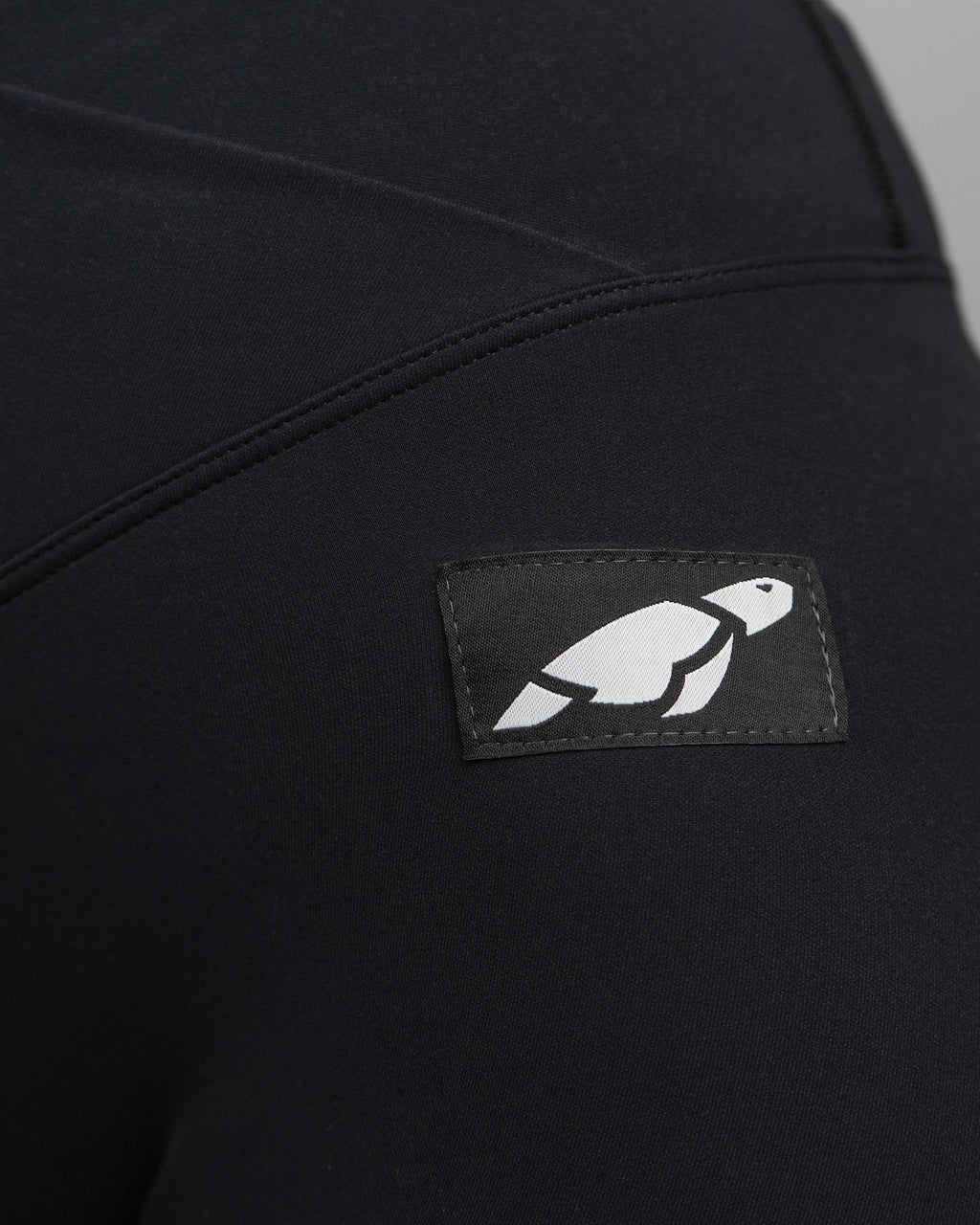 Essential V-cut Leggings